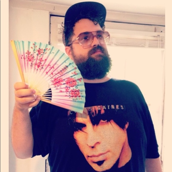 Meet your Posher, Josh - Picture 7 of 8